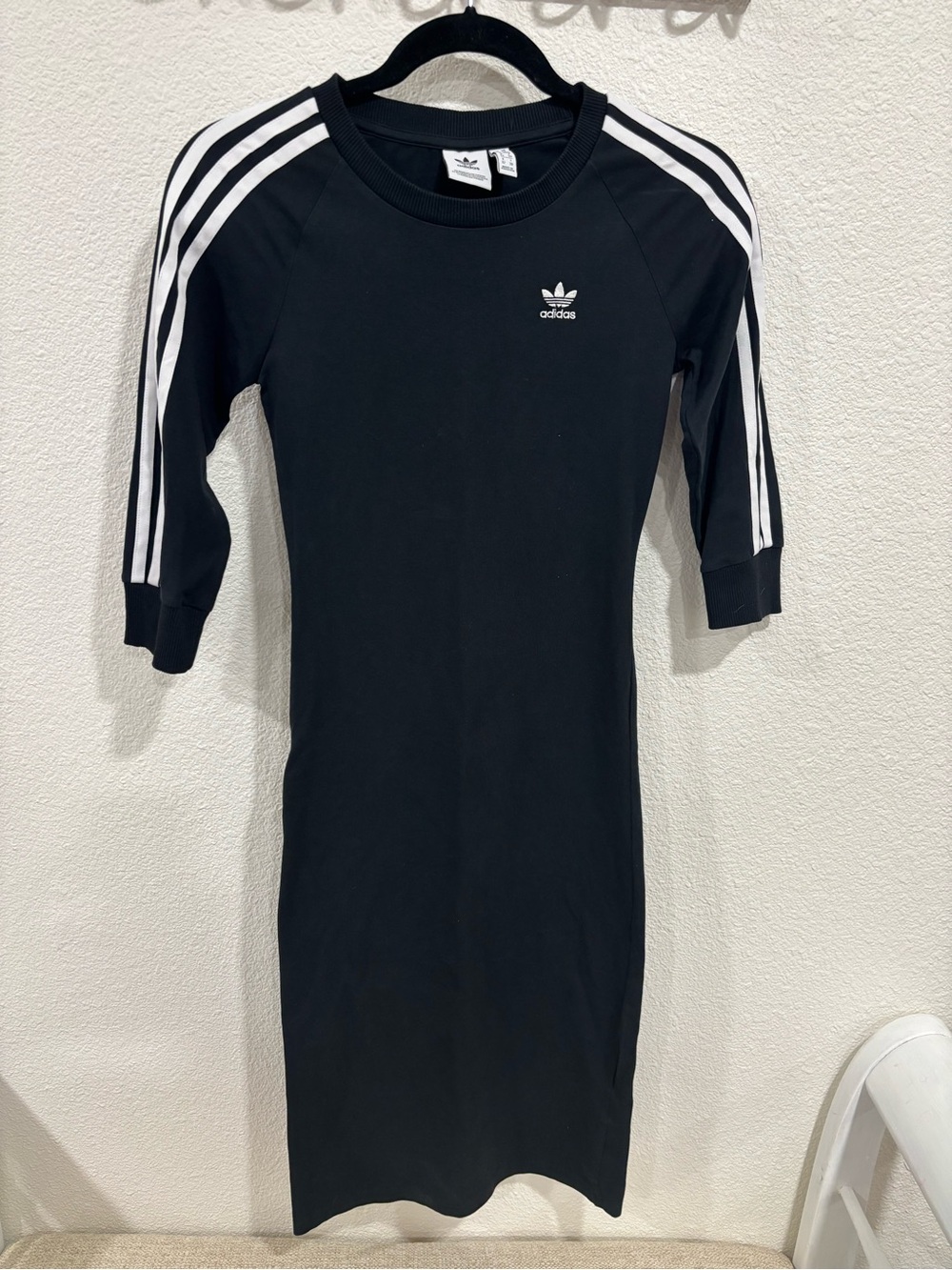 Vintage Adidas Bodycon Fit 3/4 Length Raglan Sleeves Dress
